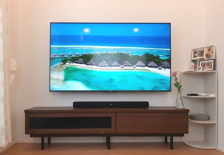「【DIYで電気工事】壁掛けテレビで美しいリビング」のアイキャッチ画像