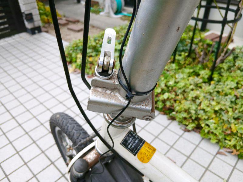 結束バンドによるコードの取り回し処理方法