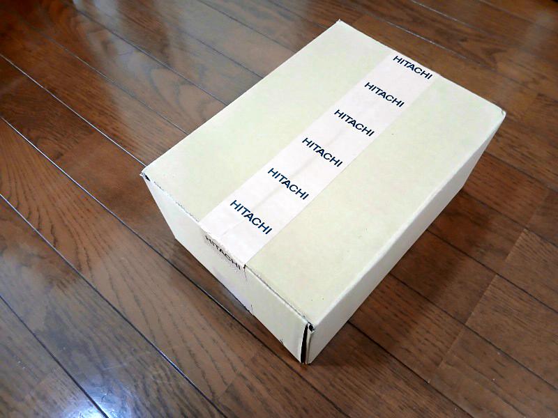 メーカーから送られてきた修理用の基板