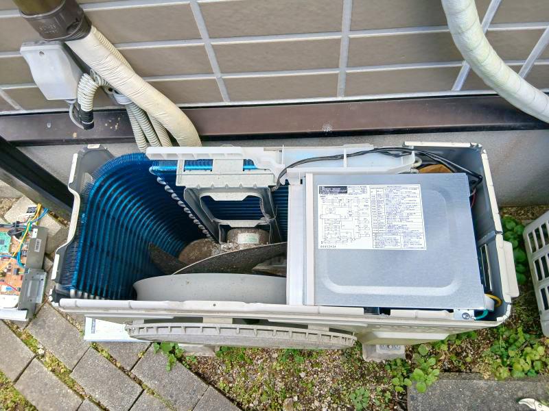 修理手順⑫
最終段階
天面カバー取付前の状態