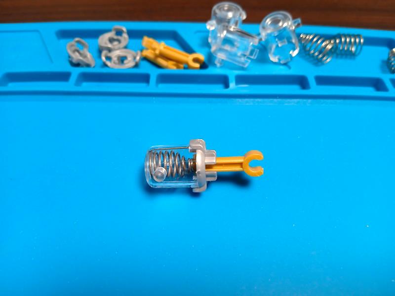 ショックアブソーバー