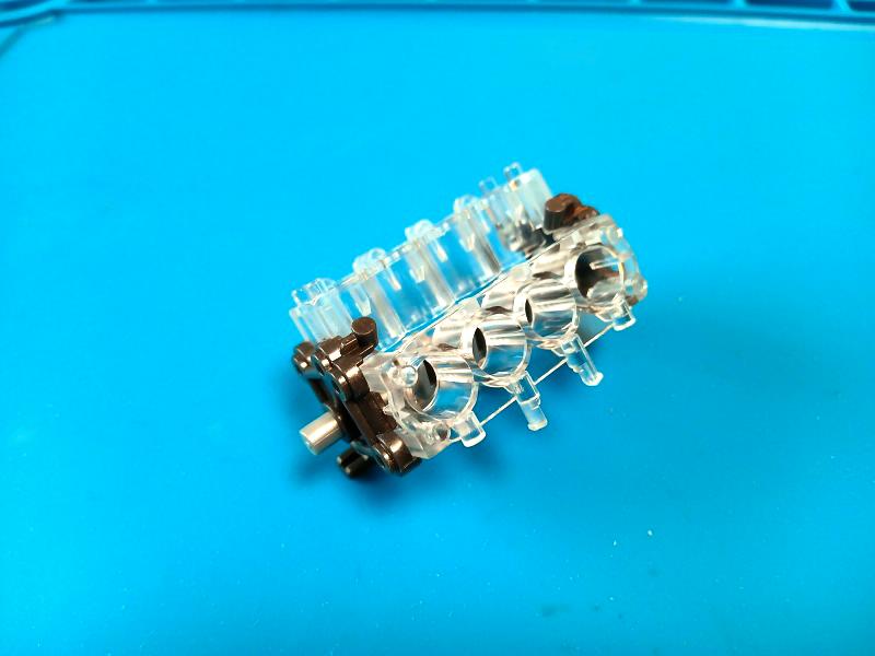 エンジンモジュールのパーツ